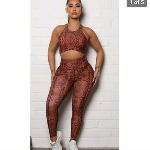 Fashion Nova Challenge Me Active Full Length Leggings Camel Size Small Nwt